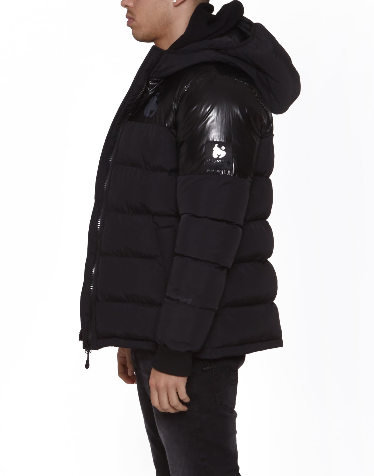 Intercity Puffer Black